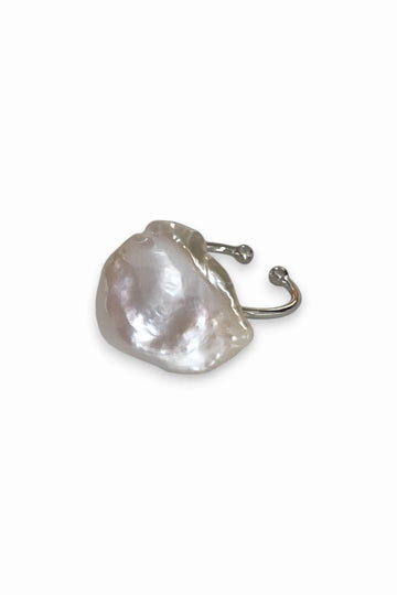 Flower Petal Pearl Ring