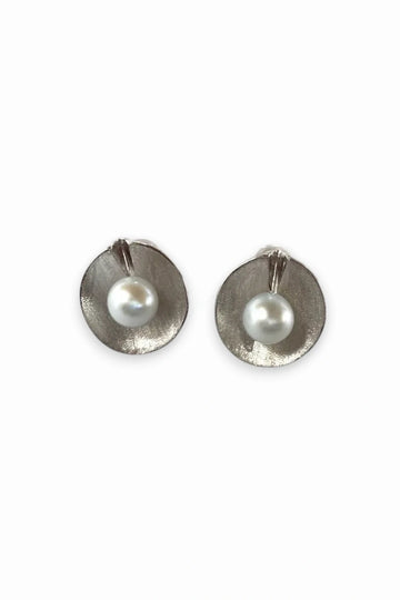 Seashell Pearl Earrings Silver