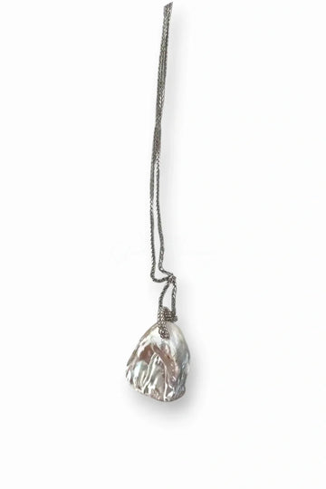 Flower Petal Pearl Necklace Silver