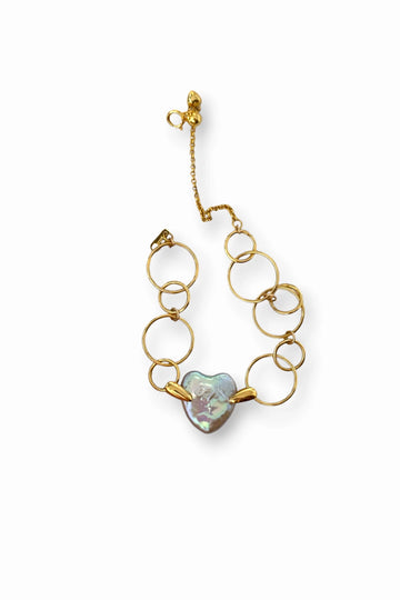 Heart-Shaped Pearl and Circular Link Bracelet
